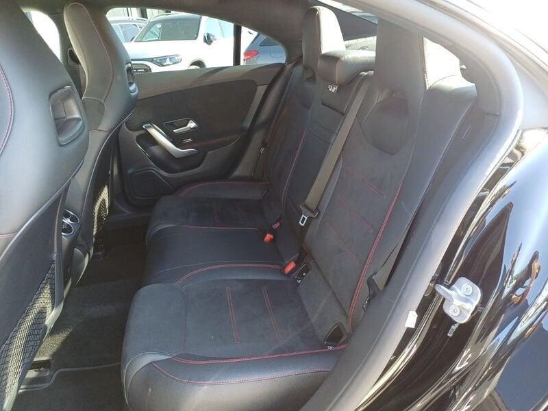 Mercedes-Benz CLA CLA Coupé 180 d Automatic Premium NIGHT-PACK