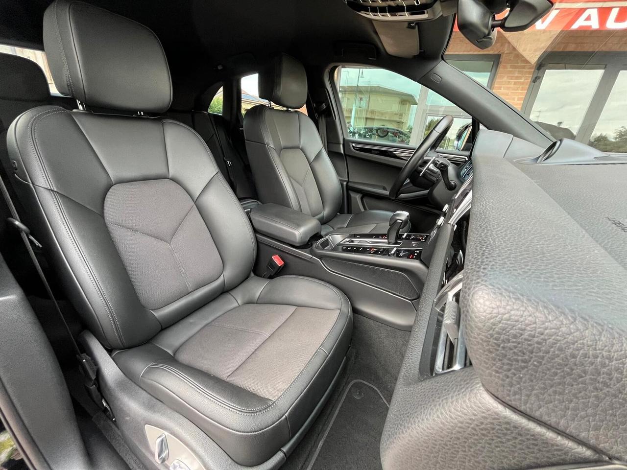 Porsche Macan 2.0 265CV