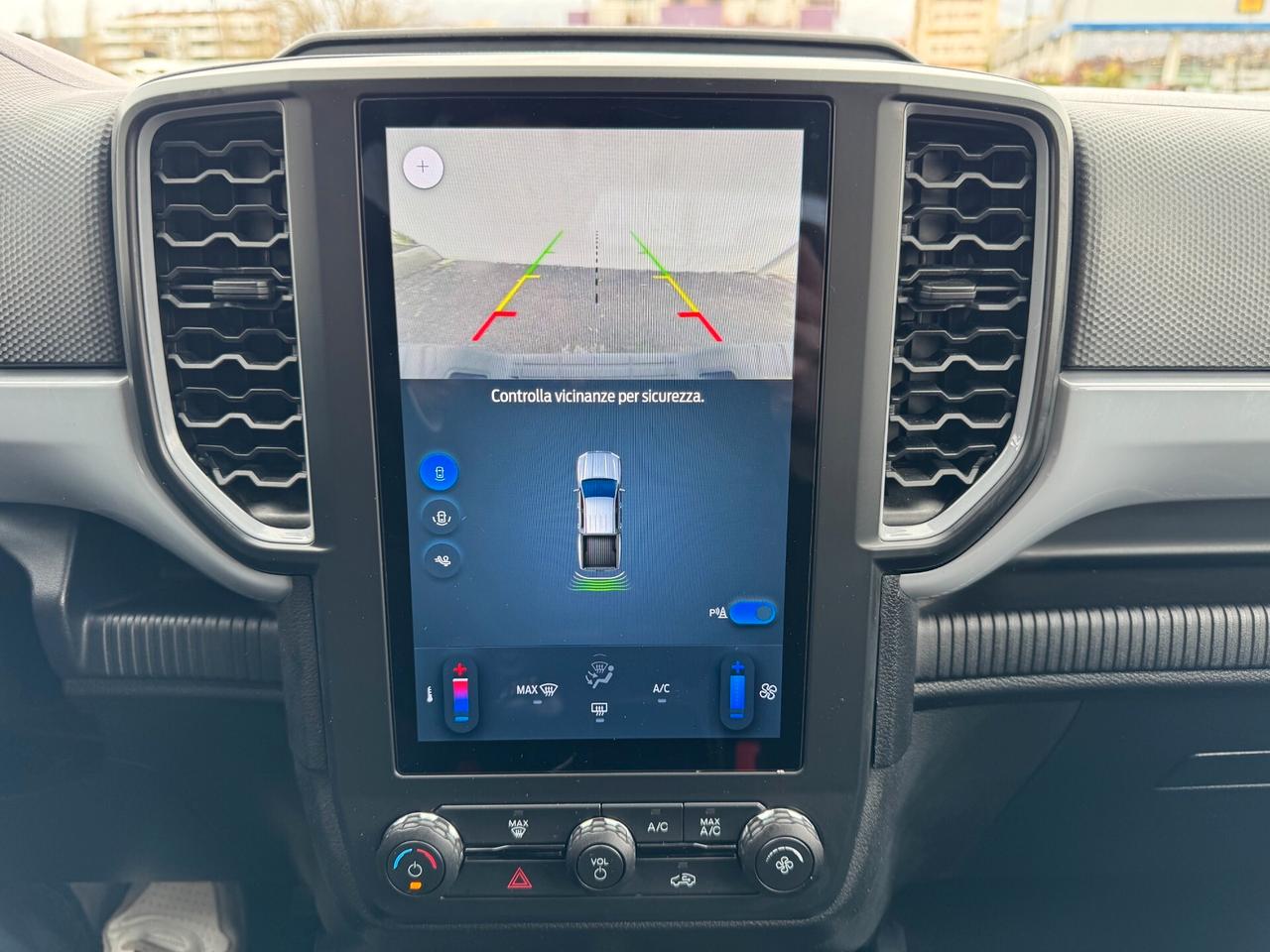 Ford Ranger 2.0 ECOBLUE DC XL 5 posti