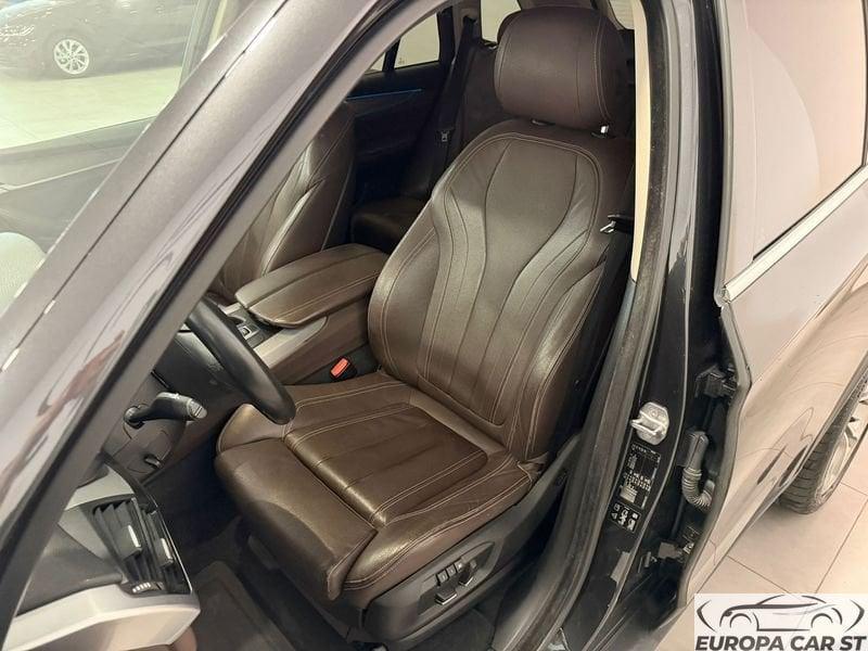 BMW X5 xDrive25d Experience automatico