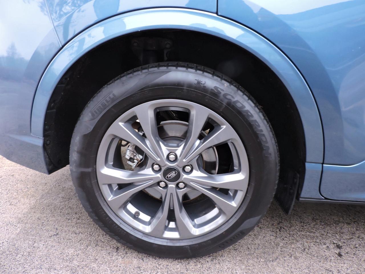 Ford Kuga 2.5 Full Hybrid 190 CV CVT 2WD ST-Line