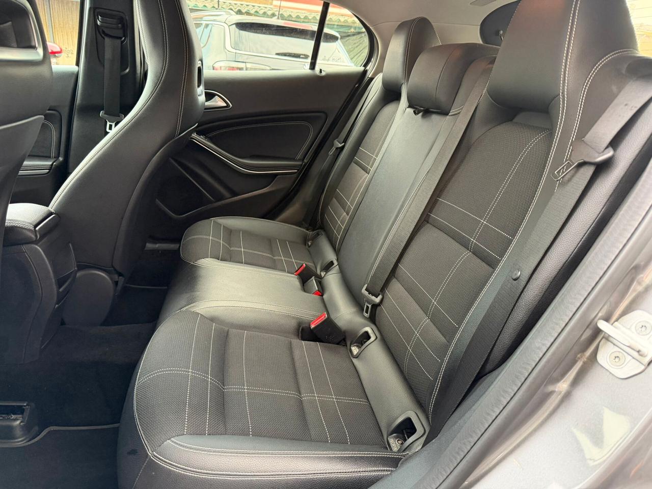 Mercedes-benz GLA 180 d Automatic Sport