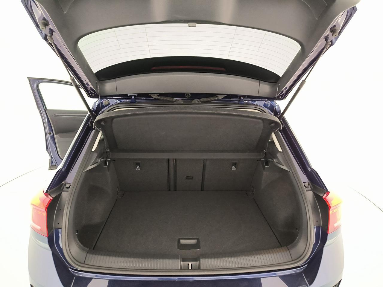 Volkswagen T-Roc 1.6 tdi advanced