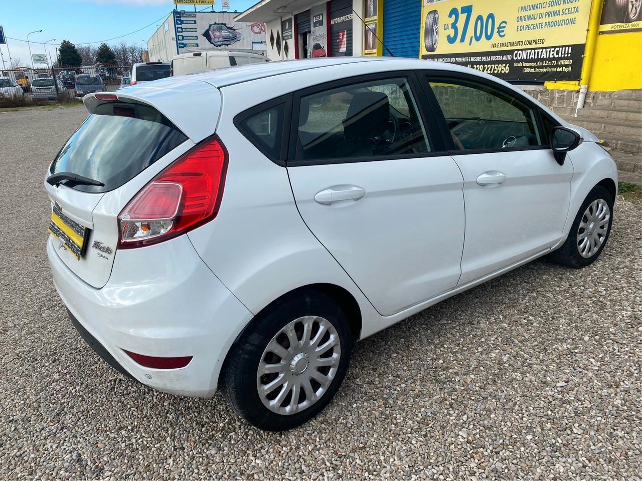 Ford Fiesta 1.5 TDCi 75CV 5 porte