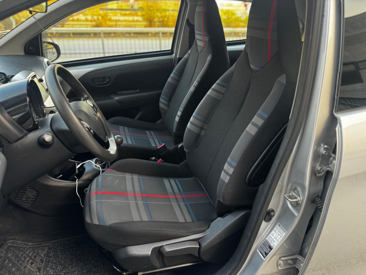 Peugeot 108 VTi 68 5 porte Allure TOP! 2015 30.000km