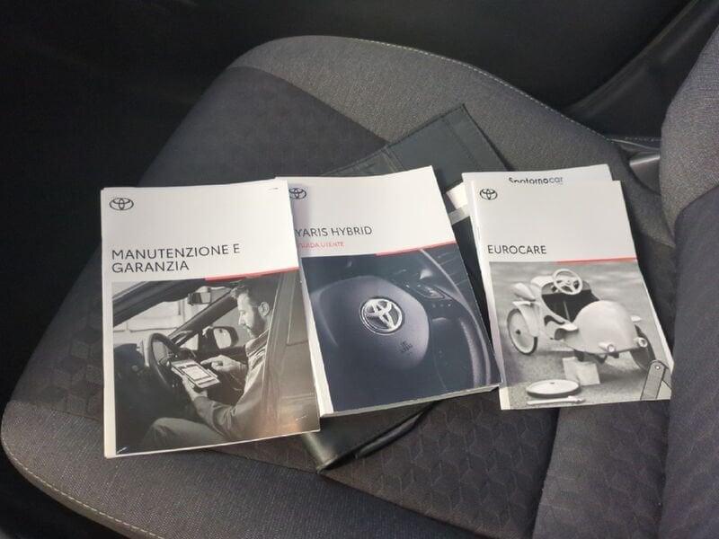 Toyota Yaris Hybrid Active MY22