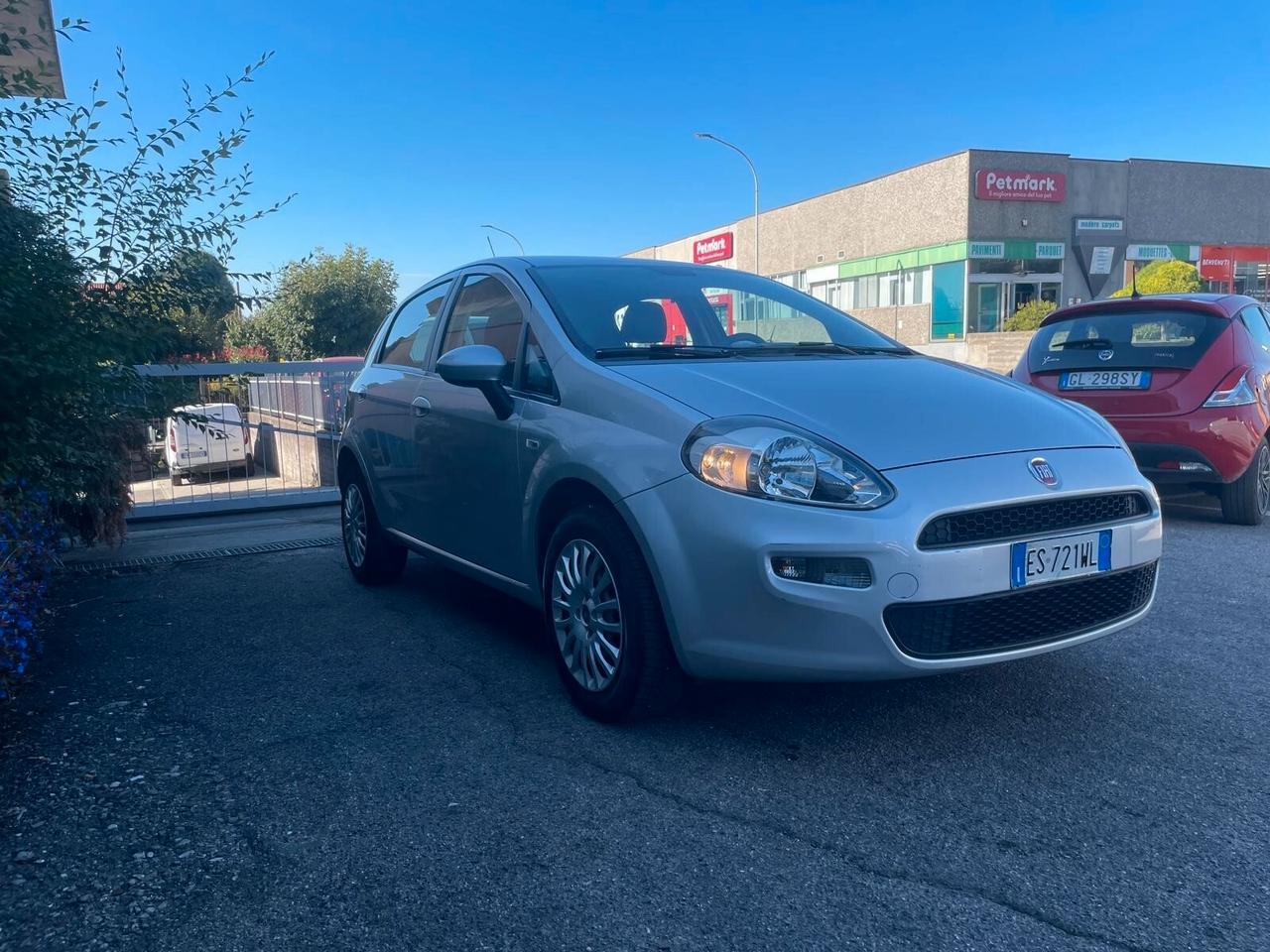 Fiat Punto 1.4 S&S 8V Dualogic 5 porte Street