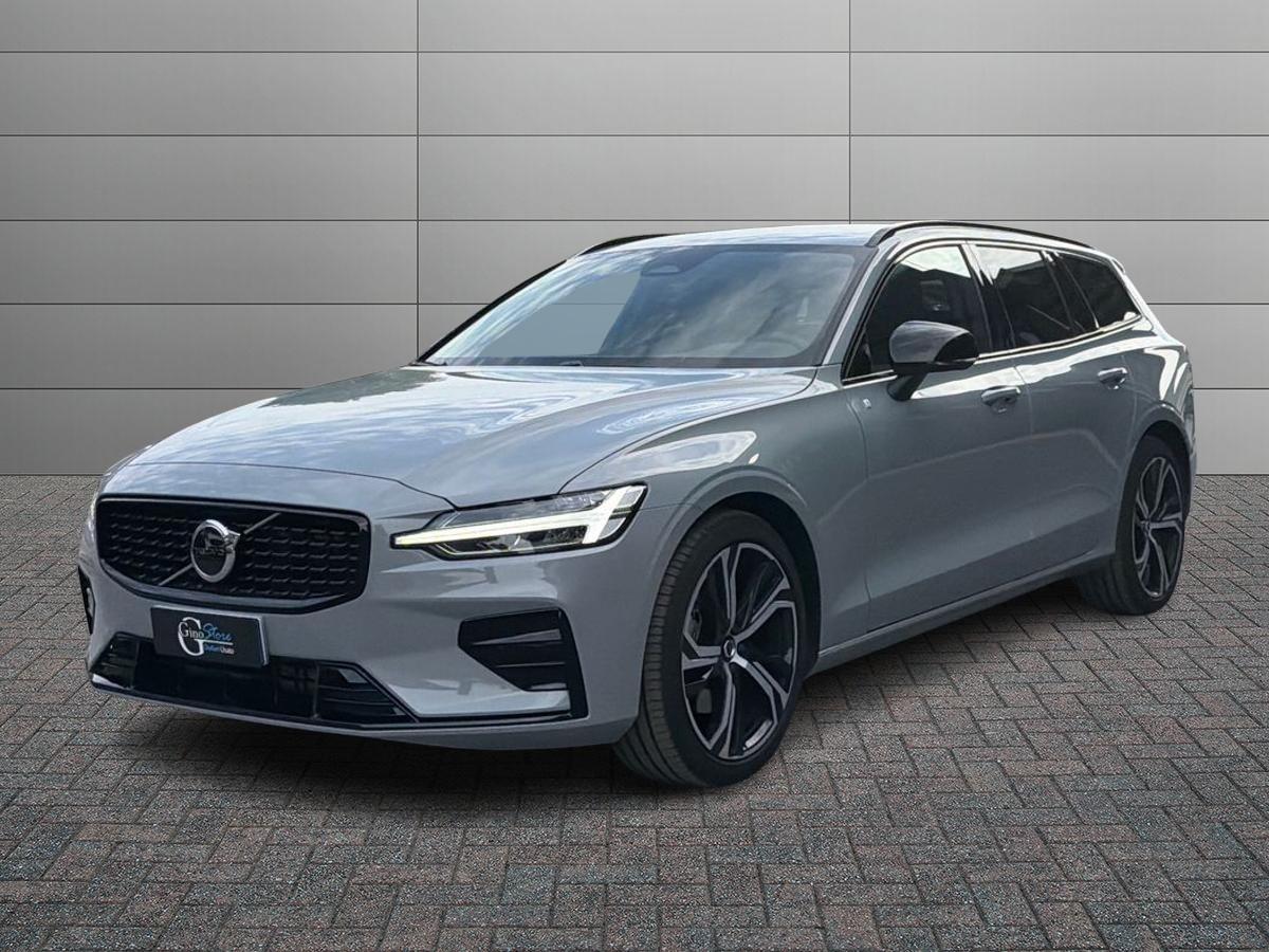 VOLVO V60 2.0 b4 Plus Dark auto