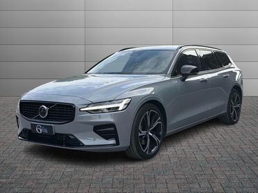VOLVO V60 2.0 b4 Plus Dark auto