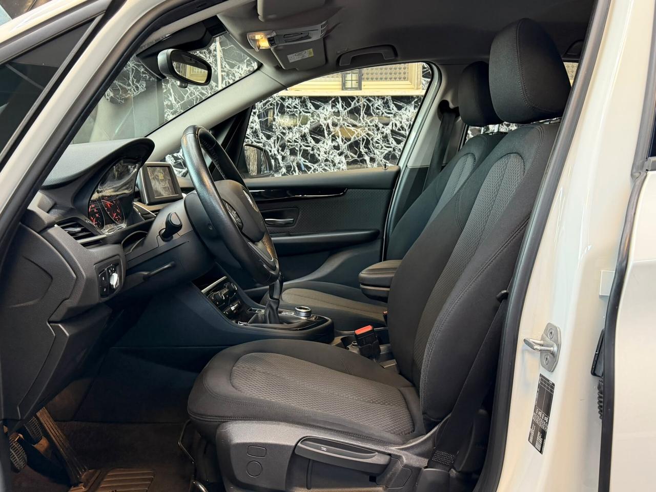 Bmw 2er Active Tourer 218d Advantage