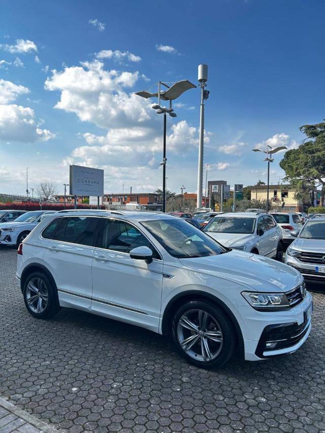 VOLKSWAGEN Tiguan 1.6 TDI SCR Sport BlueMotion Technology