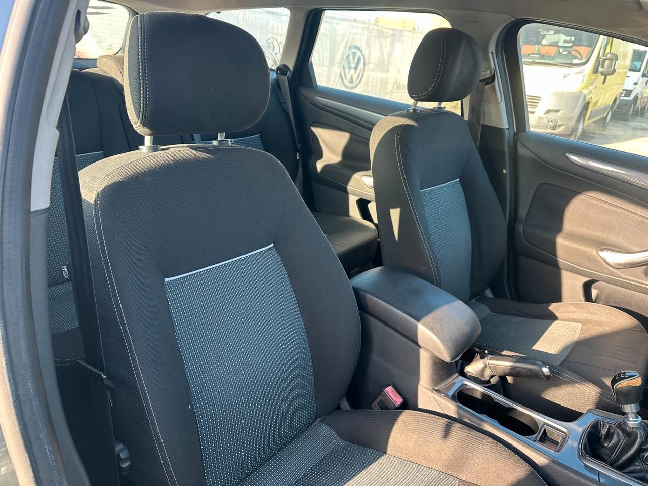 Ford Mondeo 2.0*TDCI*NAVI*LED*140CV*