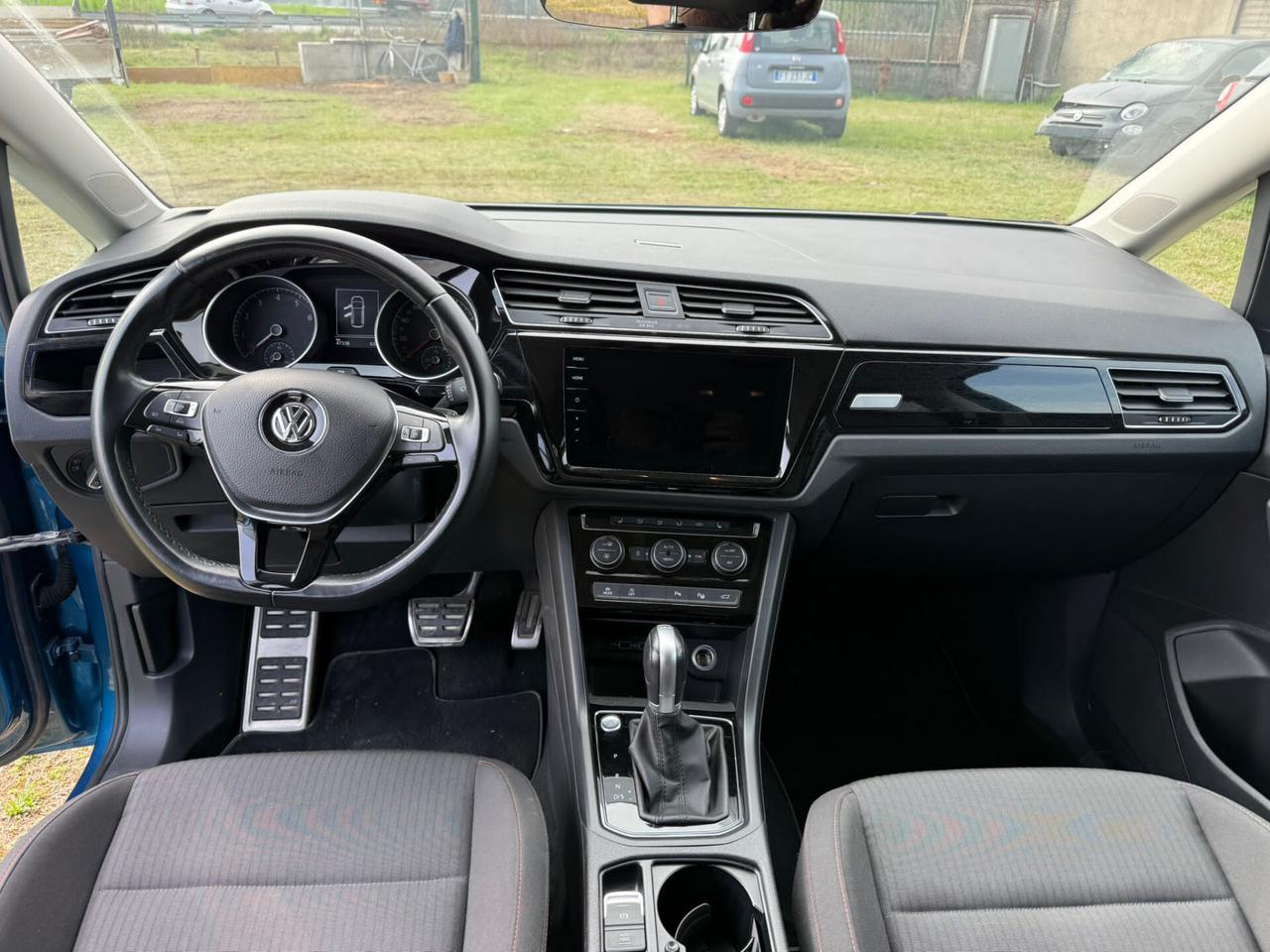 Volkswagen Touran 1.4 TSI ACT DSG Business Technology