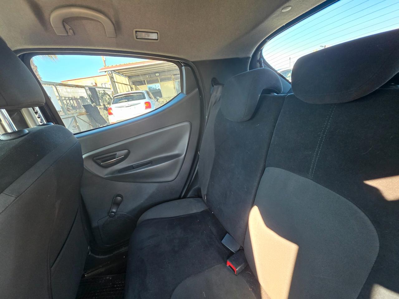 Lancia Ypsilon 1.2 69 CV 5 porte GPL Ecochic Gold