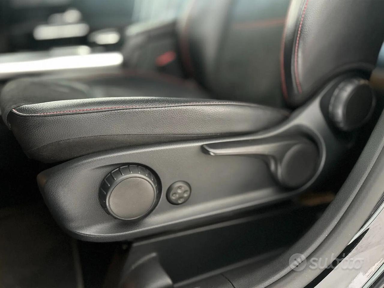 Mercedes-Benz B 180d Premium AMG - 114.000km