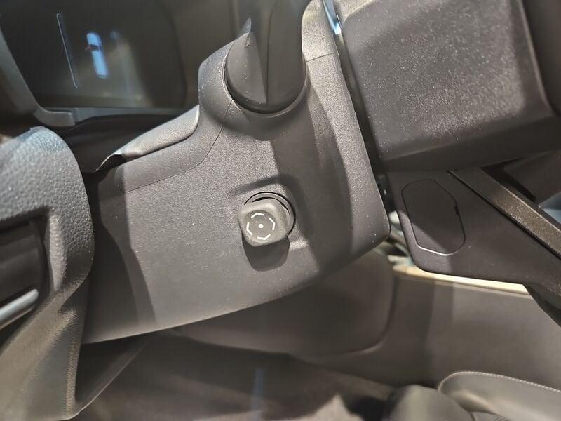 Toyota Land Cruiser 2.8 D First Edition A/T