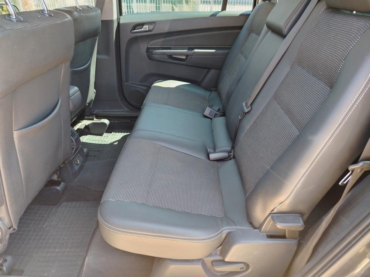 Opel Zafira 1.8 16V VVT Easytronic Cosmo