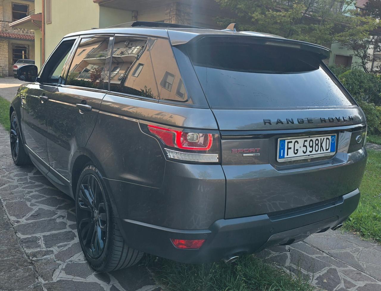 Land Rover Range Sport 3.0 TDV6 HSE Dynamic