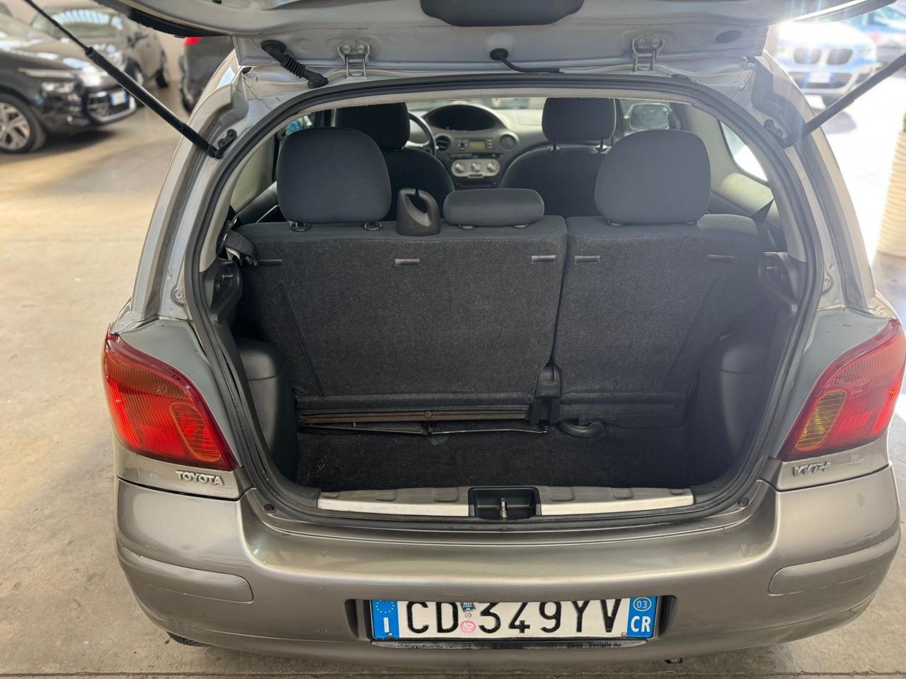 Toyota Yaris 1.0i 16V OK NEOPATENTATI