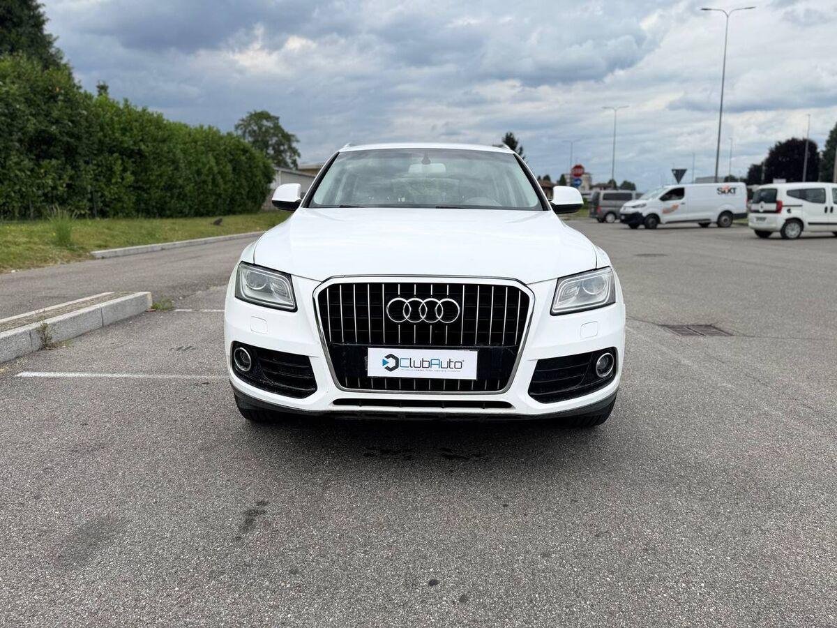 Audi Q5 2.0 tdi Business 143cv