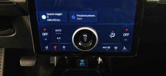 FORD Mustang Mach-E Standard Range 269 CV rwd (430 km di autonomia)