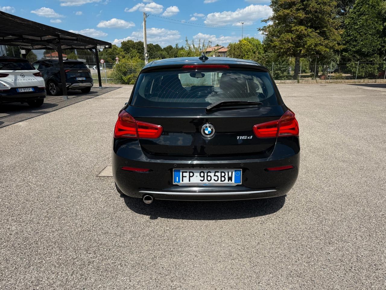 Bmw 116 116d 5p. Urban , Neopatentati , Automatica