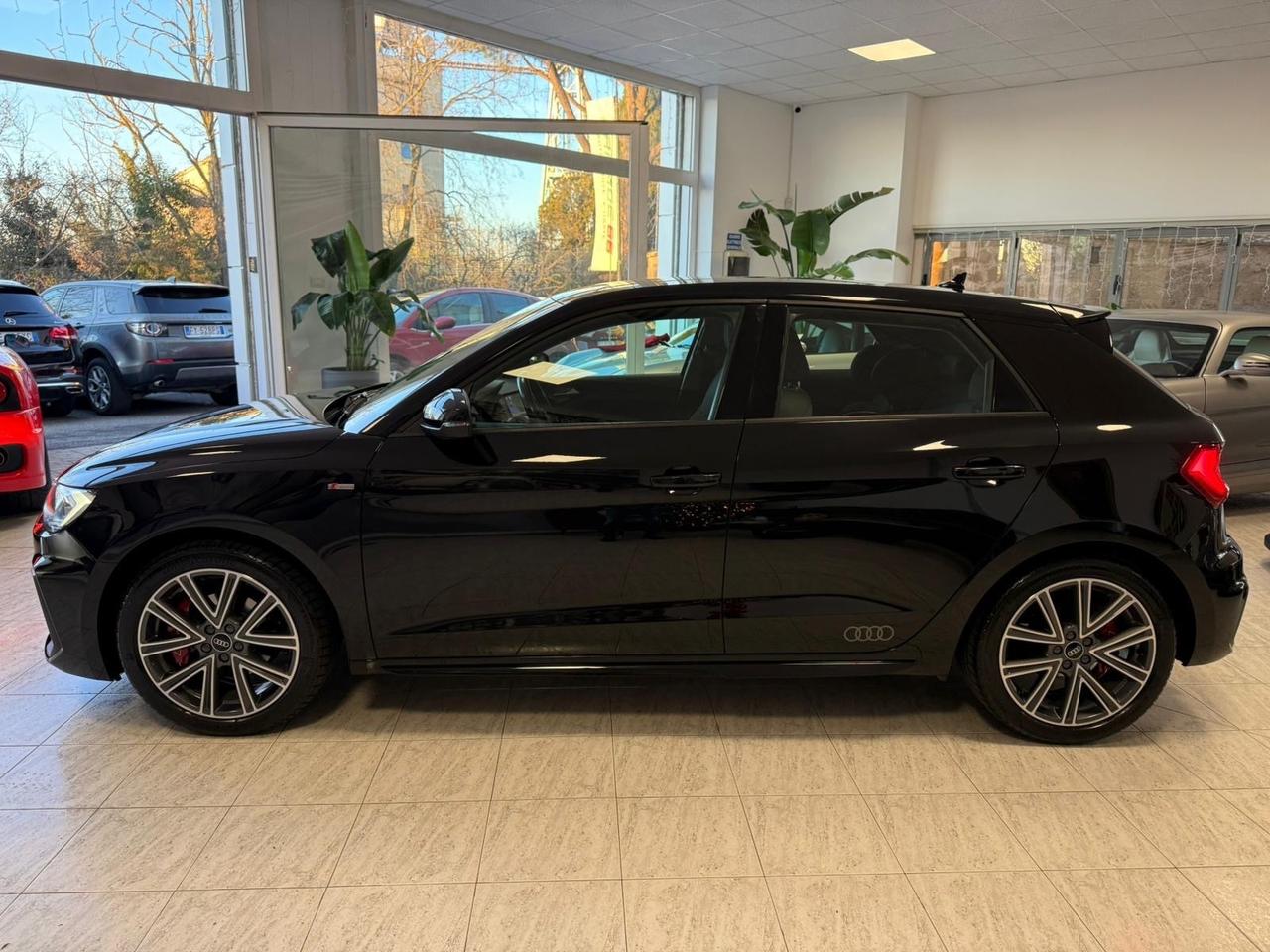 Audi A1 SPB 30 TFSI S line edition