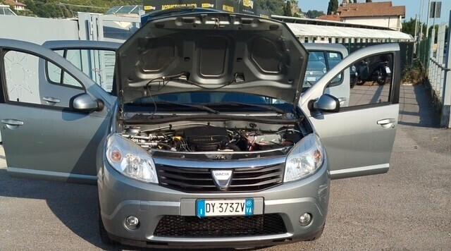 Dacia Sandero 1.4 8V GPL Lauréate