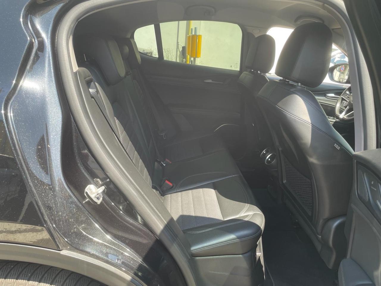 Alfa Romeo Stelvio 2.2 Turbodiesel 210 CV AT8 Q4 Executive
