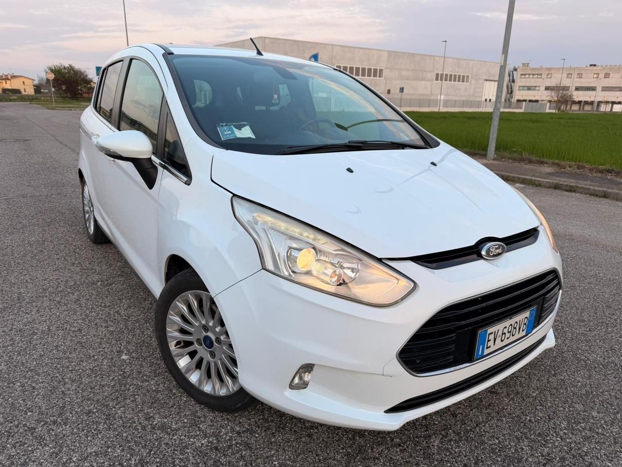 Ford B-Max 1.4 90 CV GPL Titanium