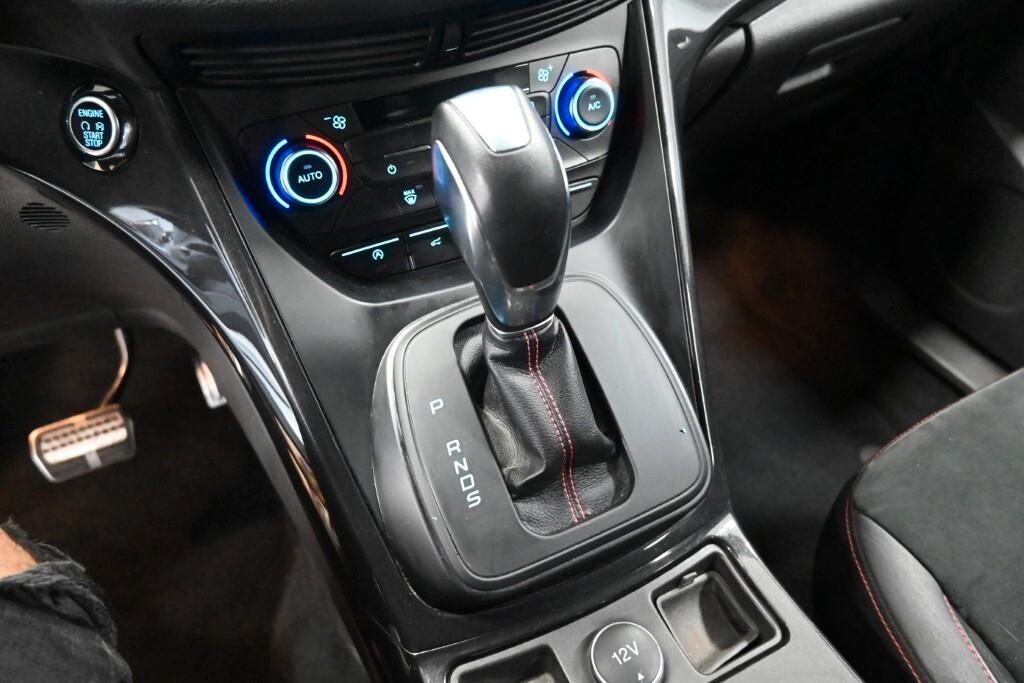 Ford Kuga 2.0 TDCI 120 CV S&S 2WD Powershift ST-Line