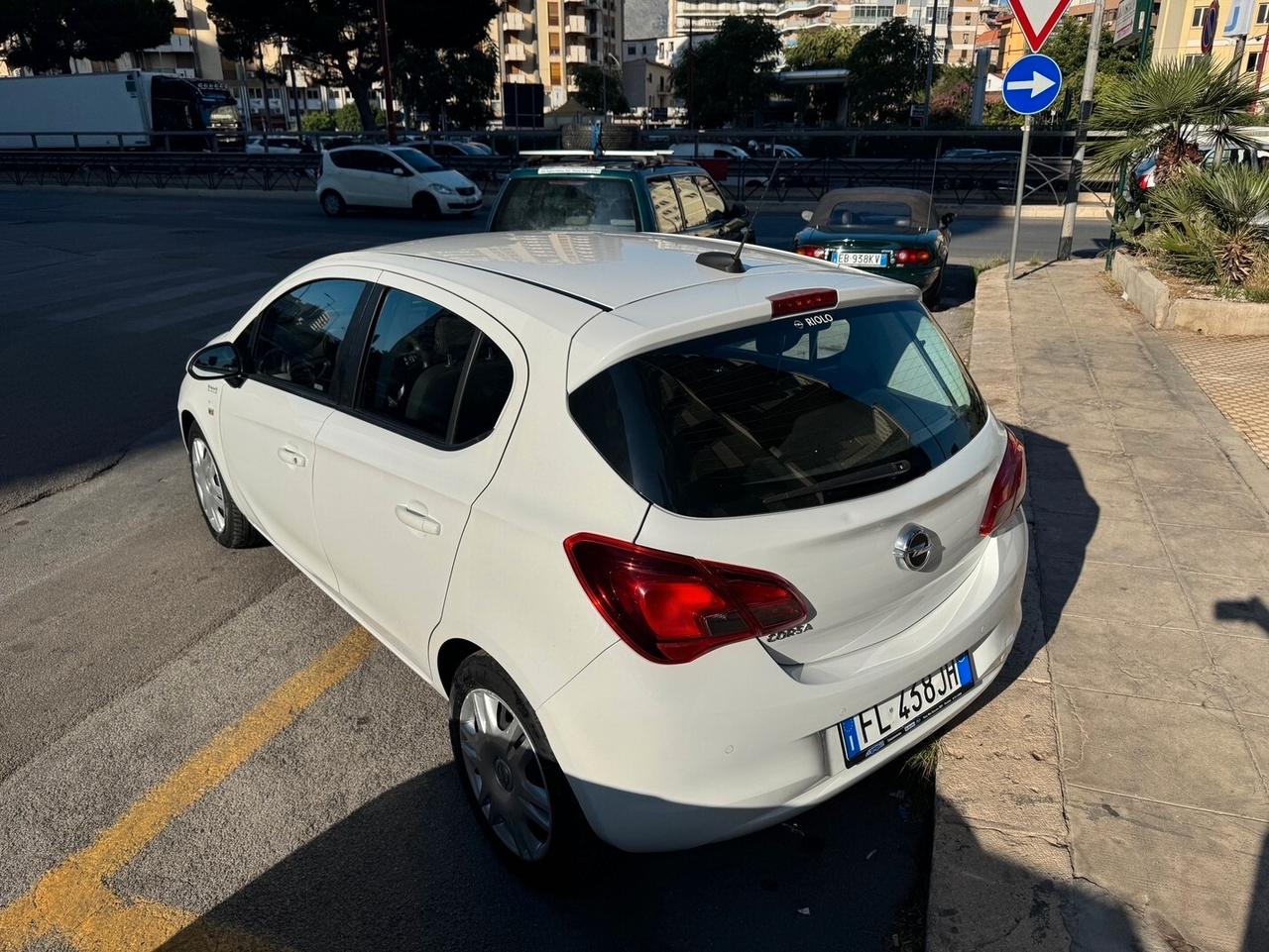 Opel Corsa 1.4 90CV GPL Tech 5 porte b-Color