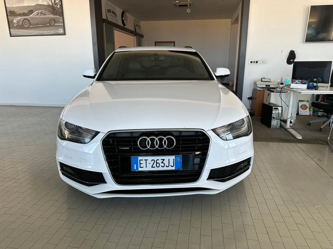 Audi A4 Avant 2.0 TDI 177CV quattro Business Plus S-LINE AUTOMATICA