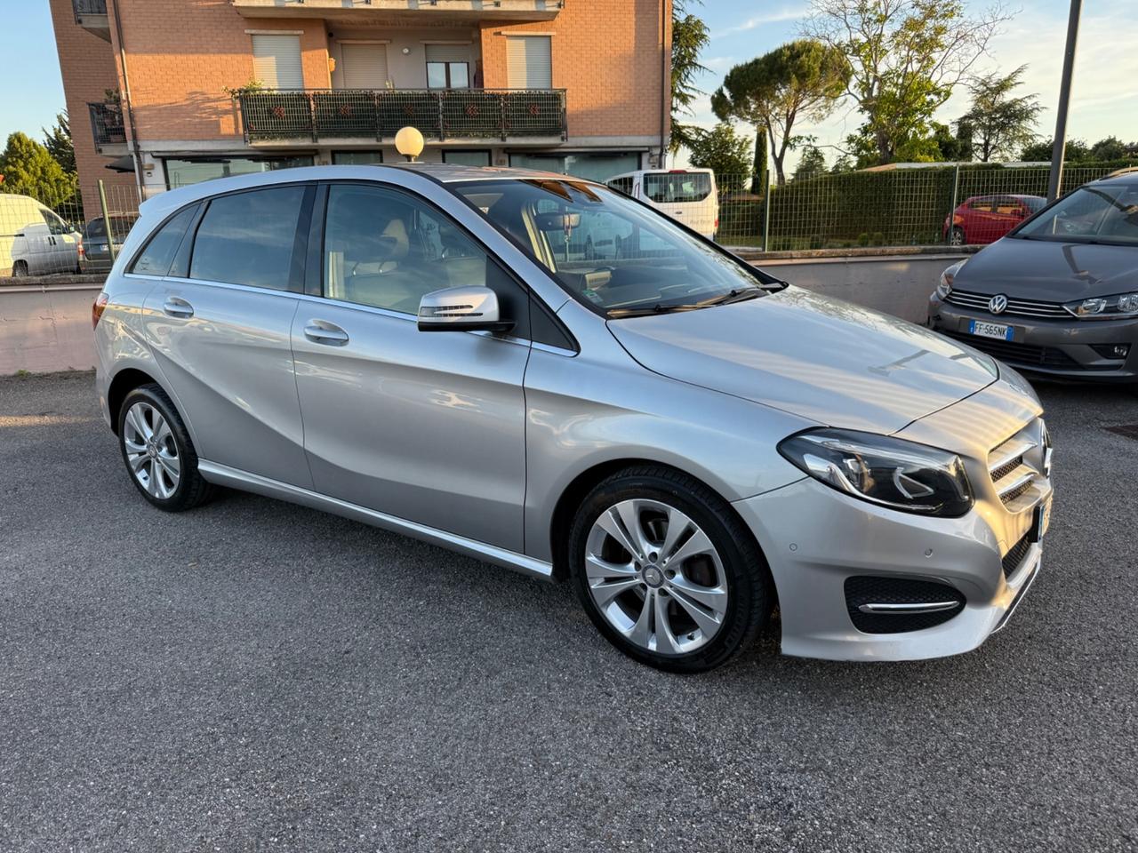 Mercedes-benz B 200 d Automatic Premium