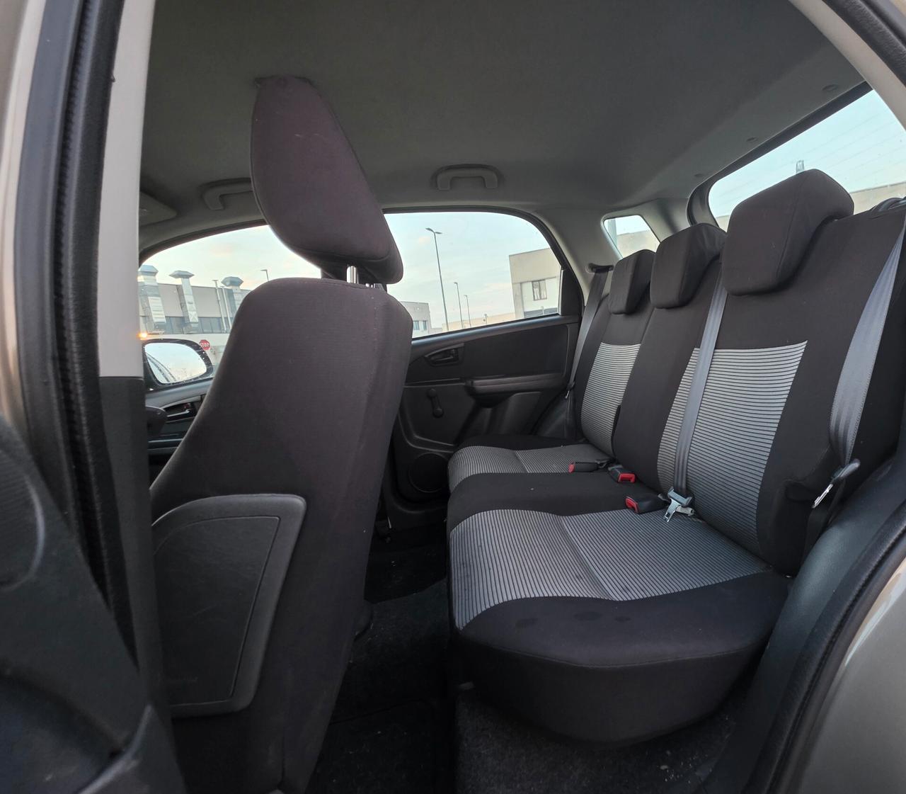 Fiat Sedici 1.9 MJT 4x4 Dynamic