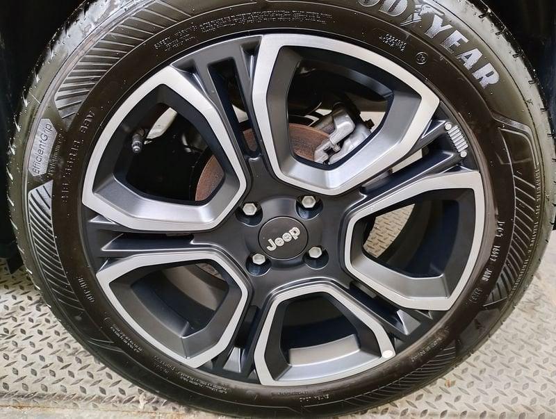 Jeep Avenger Avenger 1.2 Turbo Summit Tua da 219,00 al mese