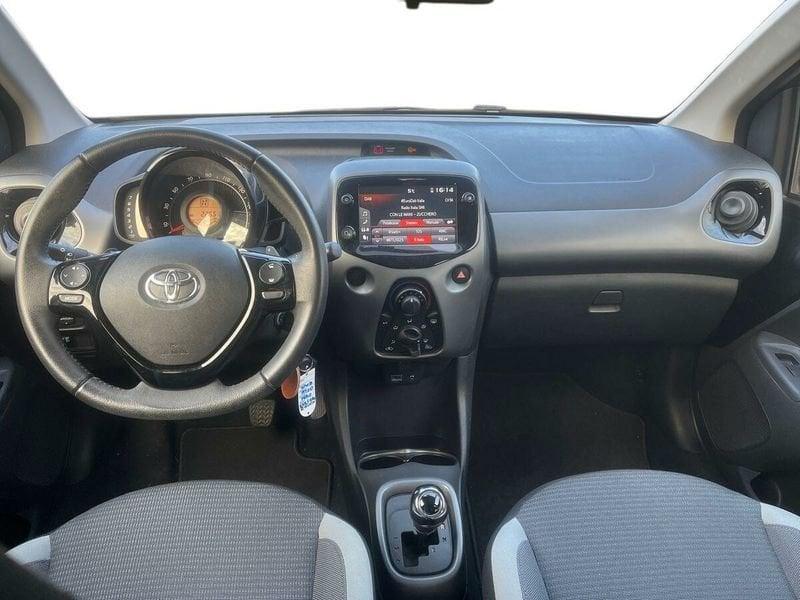 Toyota Aygo Aygo Connect 1.0 VVT-i 72 CV 5 porte x-play MMT