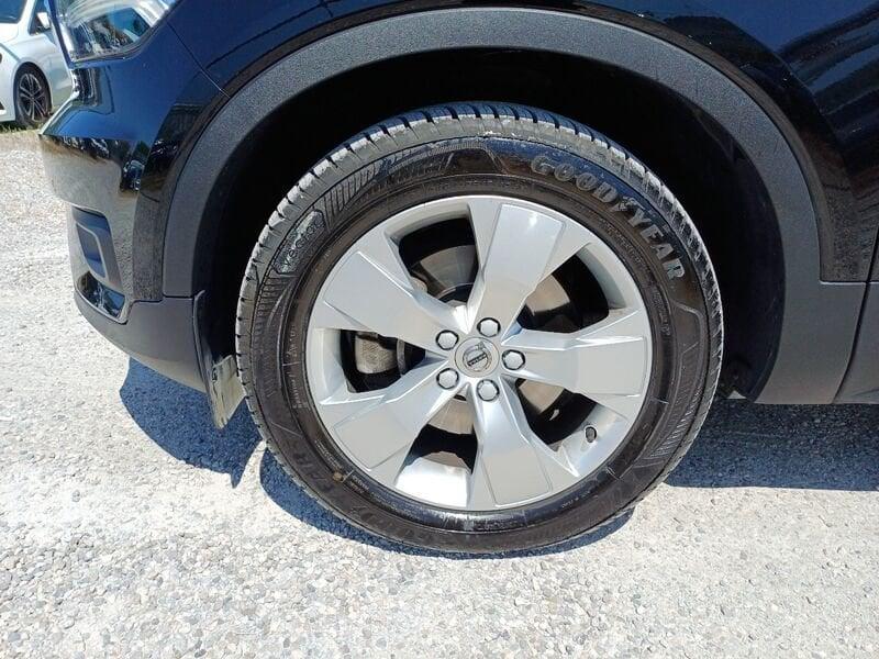 Volvo XC40 XC40 2.0 d3 Momentum awd geartronic