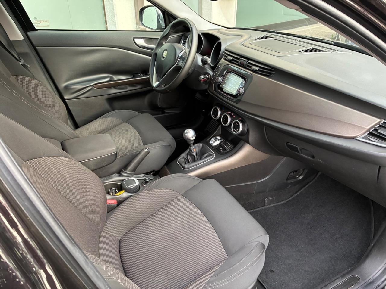 Alfa Romeo Giulietta 1.6 JTDm-2