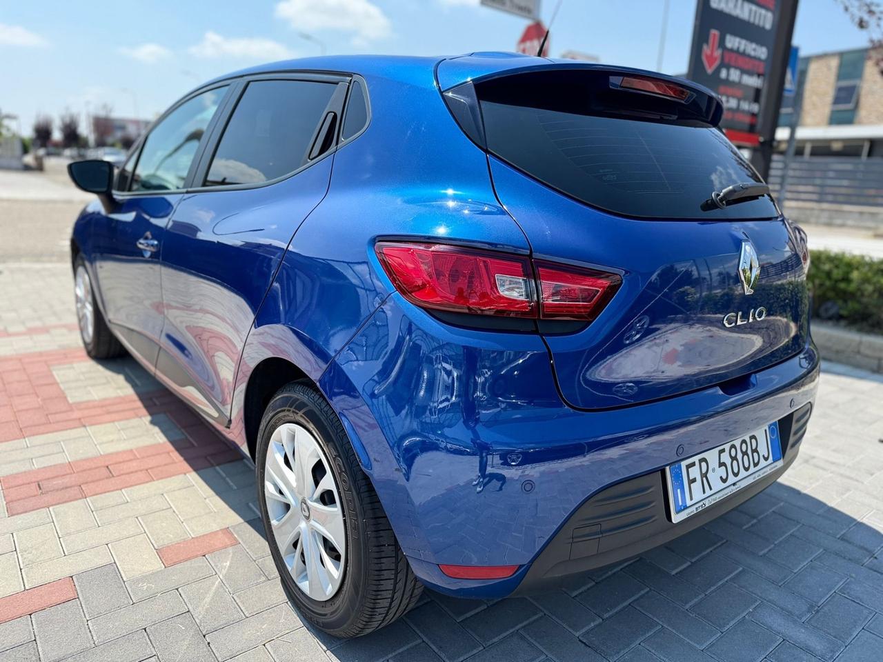 Renault Clio TCe 90CV GPL NEOPATENTATI