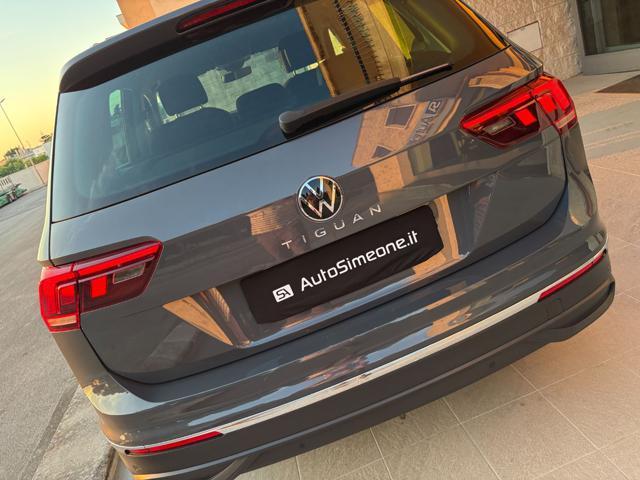 VOLKSWAGEN Tiguan 2.0 TDI 150 CV SCR DSG Life