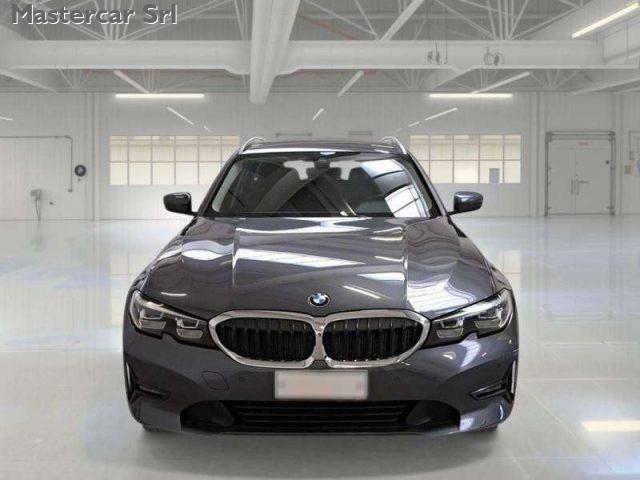 BMW 320 320d Touring xdrive Business Advant. auto - GE319C