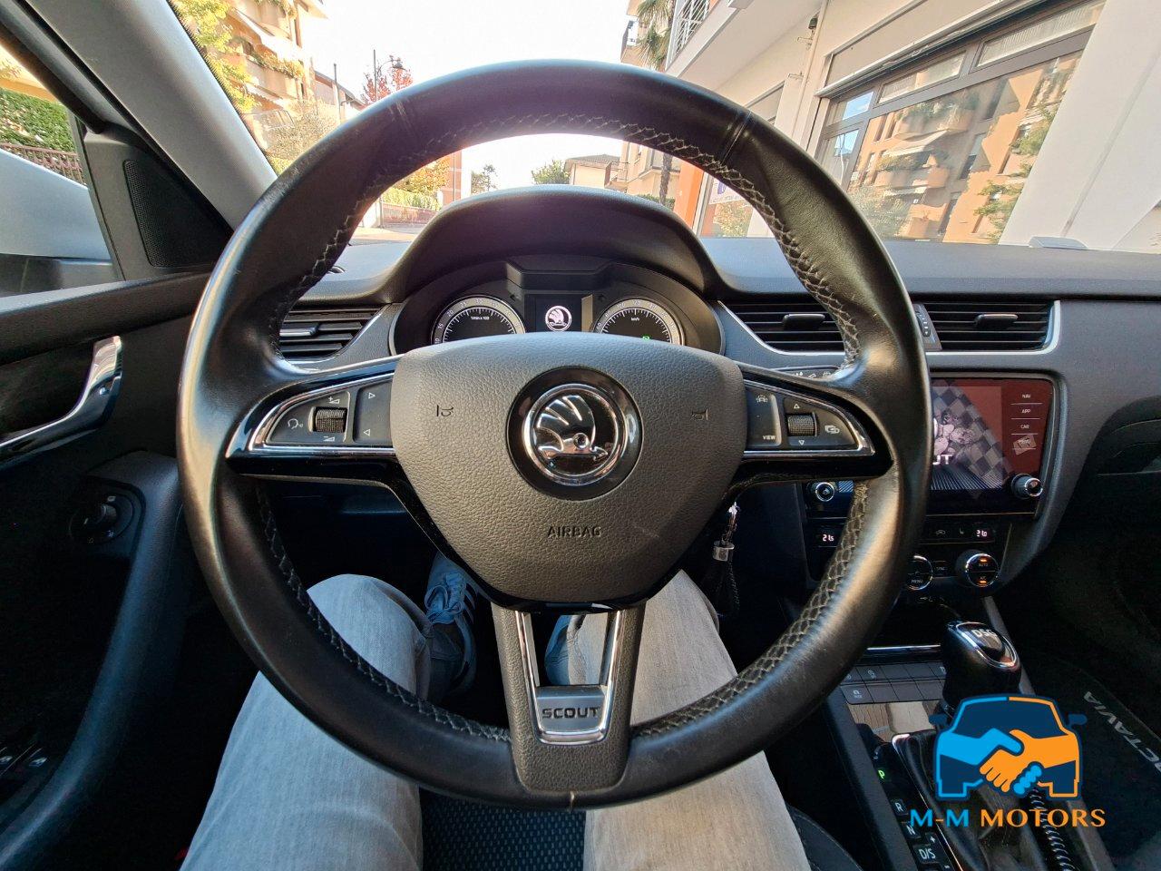 Skoda Octavia Wagon 2.0 tdi Scout 4x4 dsg 7 mt.