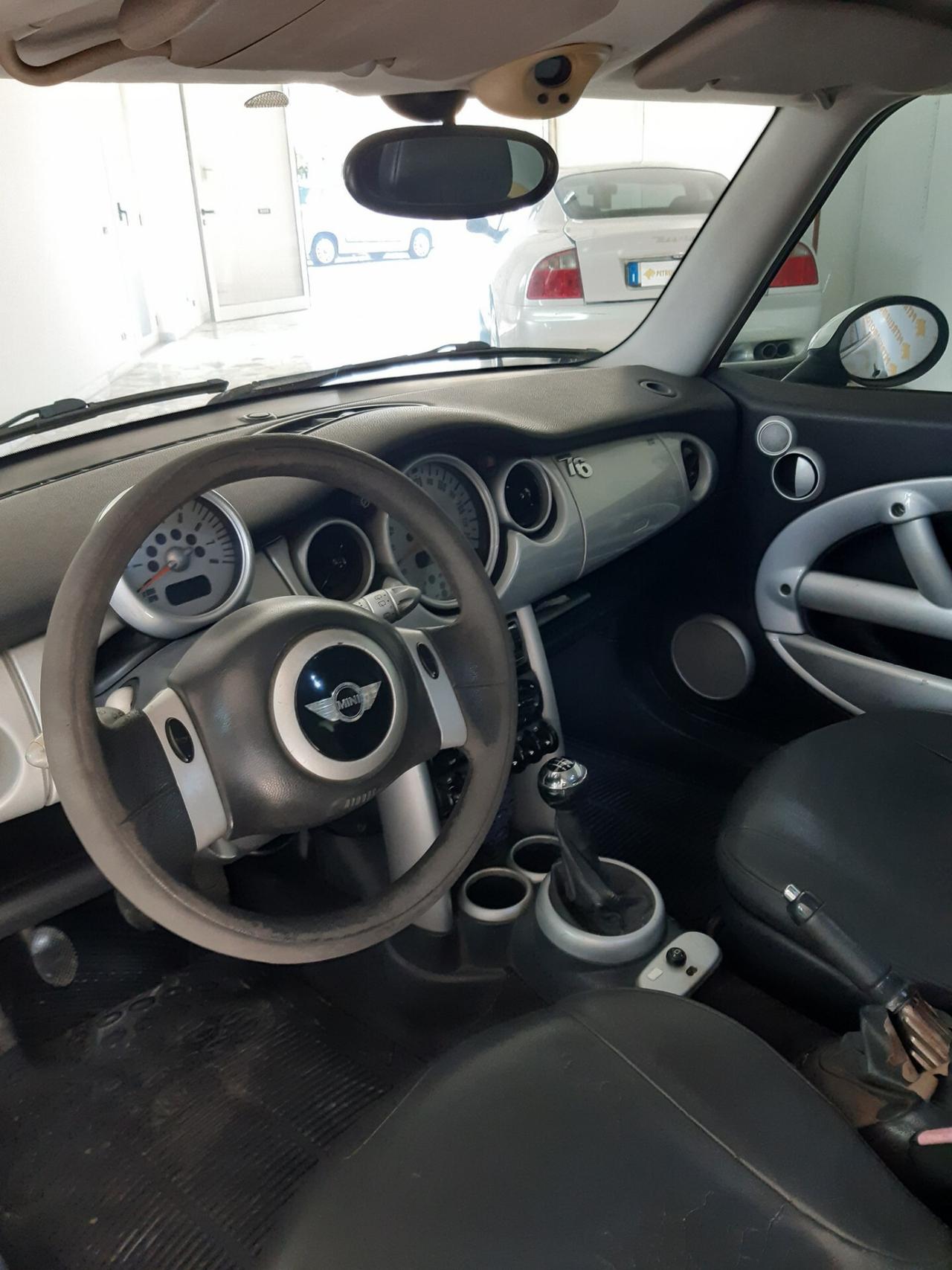 Mini cooper 1.6 16V One 90cv