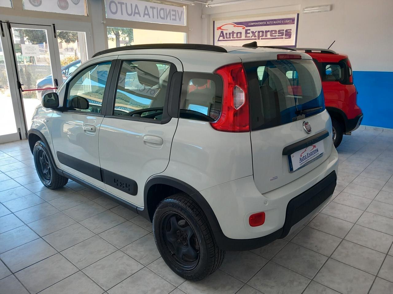 Fiat Panda 4x4 anno 2021 benzina 33 mila km