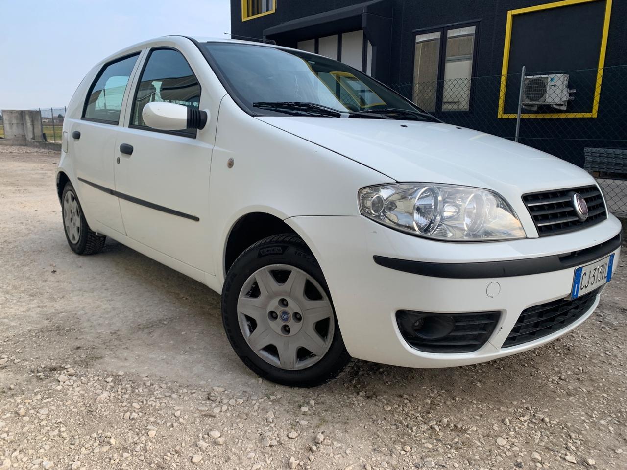 Fiat Punto 1.2i cat 5 porte ELX