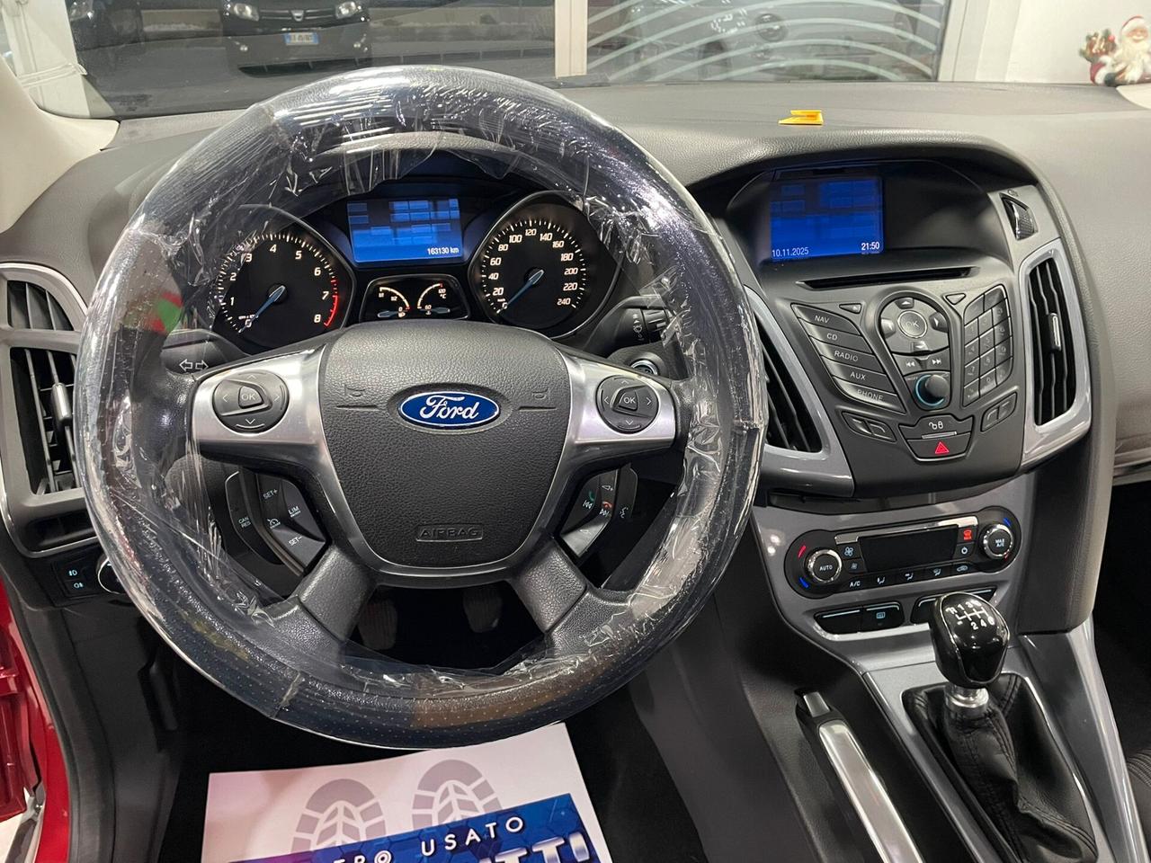 Ford Focus 1.6 benzina Titanium