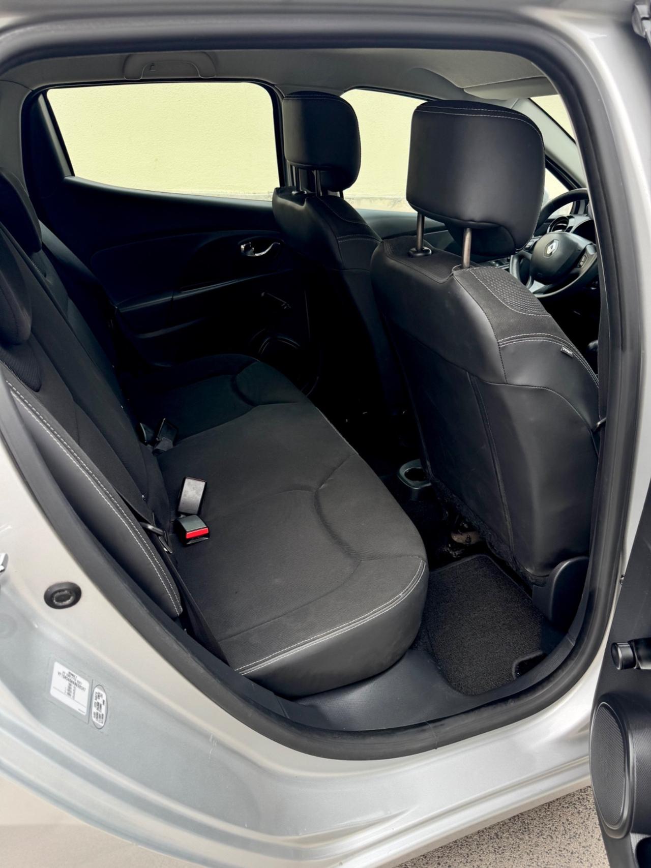 Renault Clio 1.5 dCi 75CV 5 porte Costume National