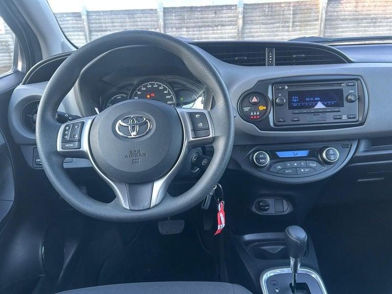 Toyota Yaris Yaris 1.5 Hybrid 5 porte Cool