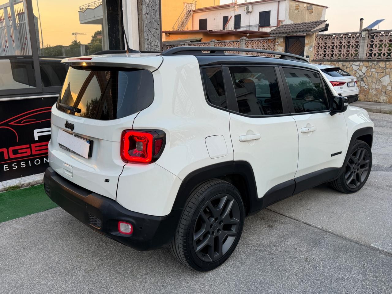 Jeep Renegade 1.6 Mjt DDCT 120 CV S